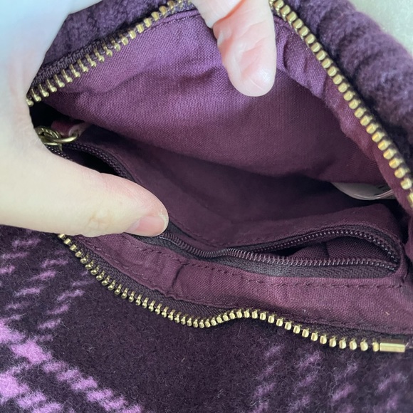 Juicy Couture plaid whistle - Picture 6 of 7